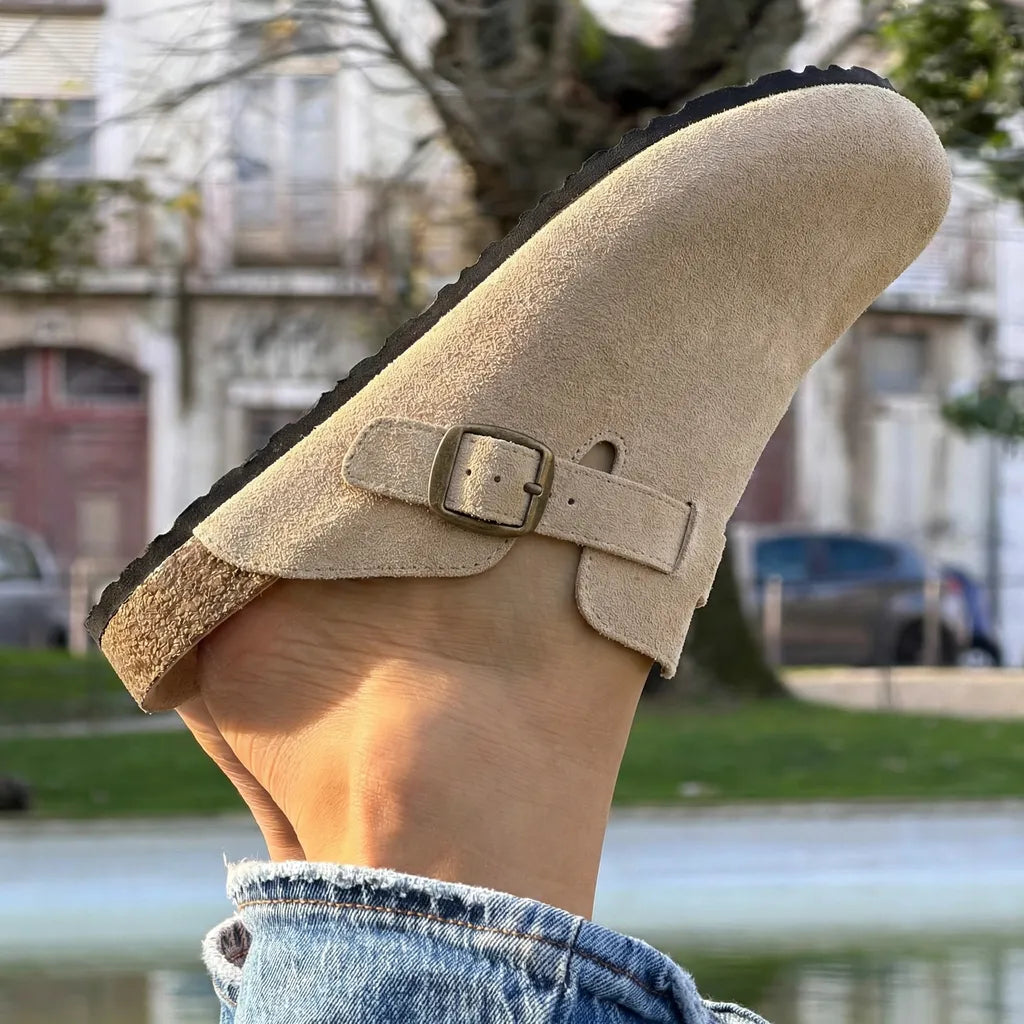 Clogs with Arch Support